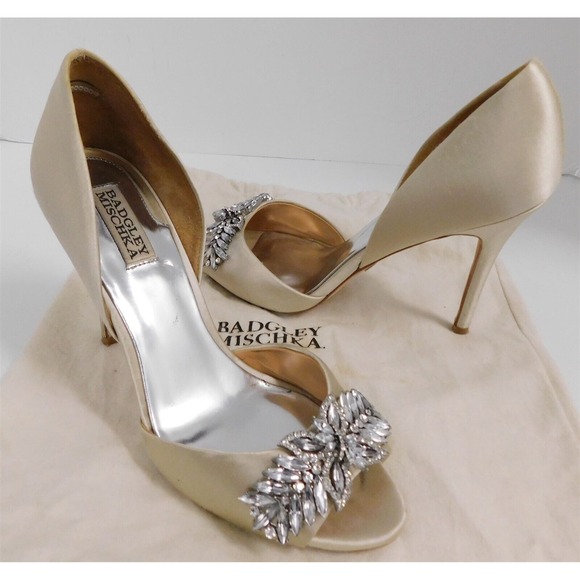 Badgley‎ Mischka Champagne Satin Jeweled Open Toe Pumps 8.5 M - Picture 1 of 6